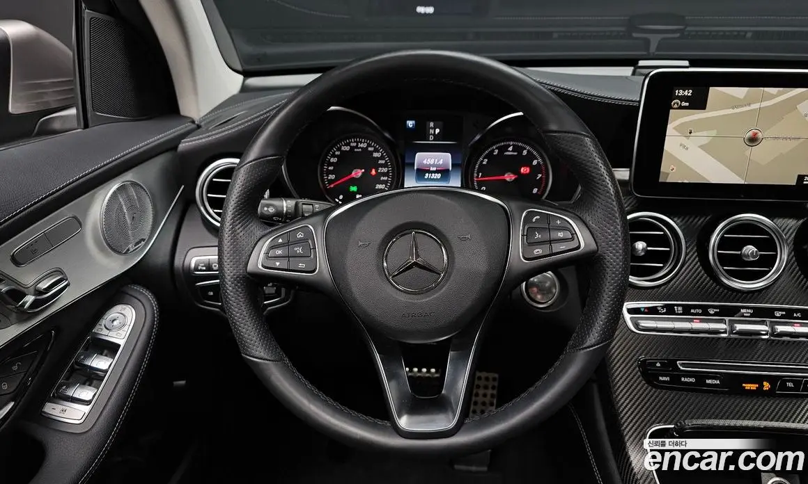 Mercedes-Benz GLC-Class 2019 2.0 автомат (гидро), фото 19 Mercedes-Benz GLC-Class 2019 2.0 автомат (гидро), фото 19