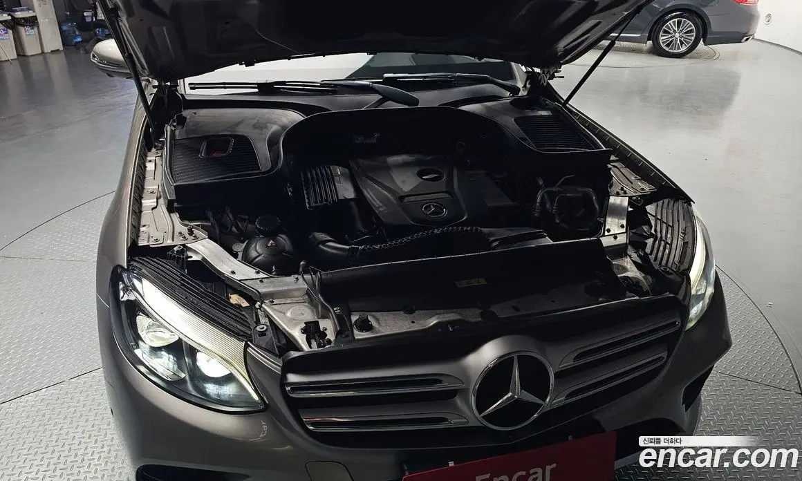 Mercedes-Benz GLC-Class 2019 2.0 автомат (гидро), фото 6 Mercedes-Benz GLC-Class 2019 2.0 автомат (гидро), фото 6