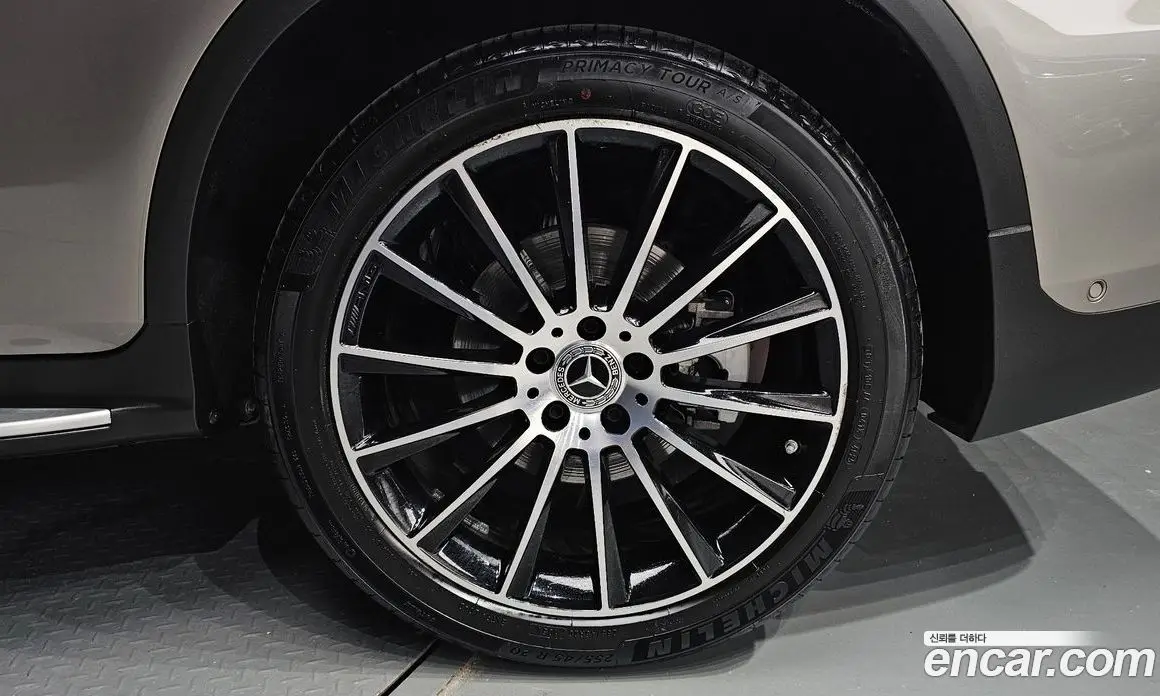 Mercedes-Benz GLC-Class 2019 2.0 автомат (гидро), фото 7 Mercedes-Benz GLC-Class 2019 2.0 автомат (гидро), фото 7