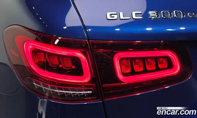 Mercedes-Benz GLC-Class 2021 2.0 автомат (гидро), миниатюра 9