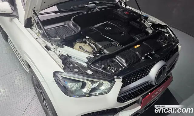 Mercedes-Benz GLE-Class 2021 2.9 автомат (гидро), миниатюра 6