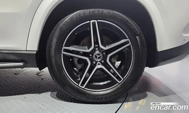 Mercedes-Benz GLE-Class 2021 2.9 автомат (гидро), миниатюра 7