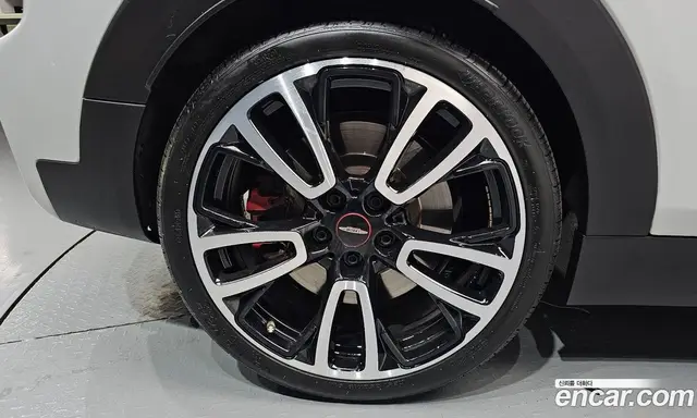 Mini Clubman 2021 2.0 автомат (гидро), миниатюра 5 Mini Clubman 2021 2.0 автомат (гидро), миниатюра 5