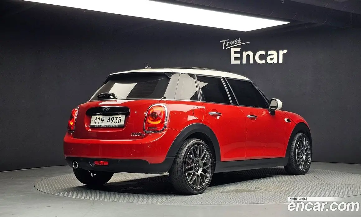 Mini Cooper 2018 1.5 автомат (гидро), фото 2 Mini Cooper 2018 1.5 автомат (гидро), фото 2