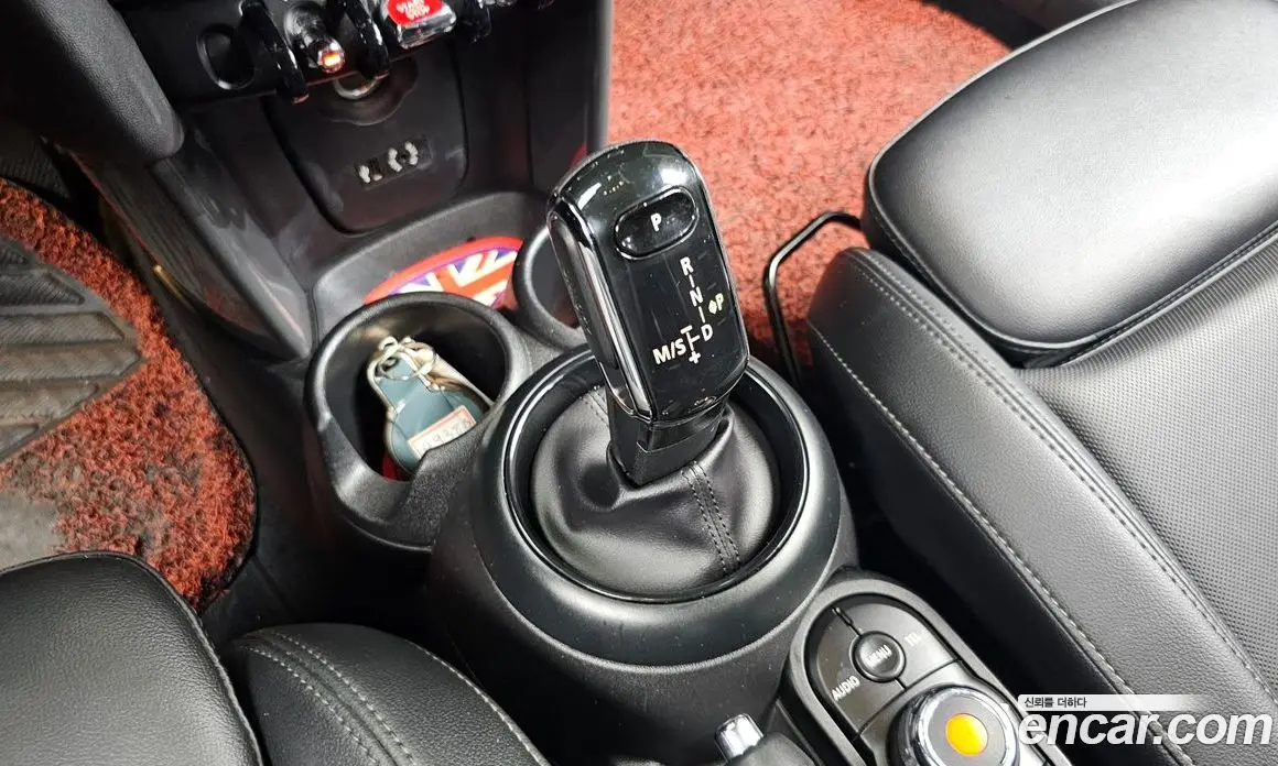 Mini Cooper 2018 1.5 автомат (гидро), фото 12 Mini Cooper 2018 1.5 автомат (гидро), фото 12