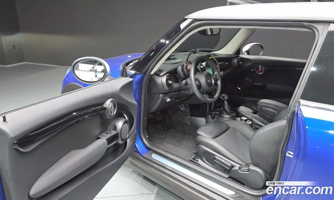 Mini Cooper 2019 1.5 автомат (гидро), фото 13