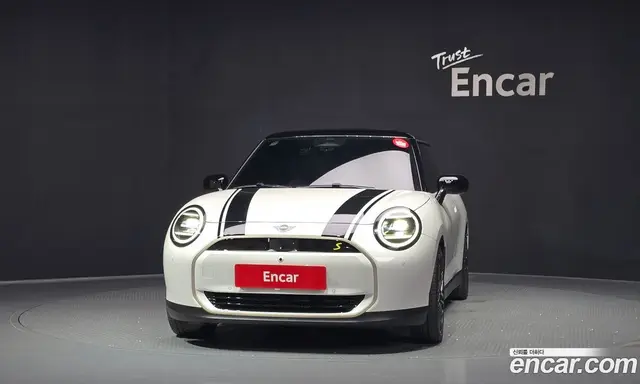 Mini Cooper 2024 0.1 автомат (гидро), миниатюра 3