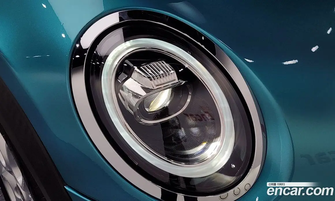 Mini Cooper Convertible 2021 1.5 автомат (гидро), фото 8 Mini Cooper Convertible 2021 1.5 автомат (гидро), фото 8