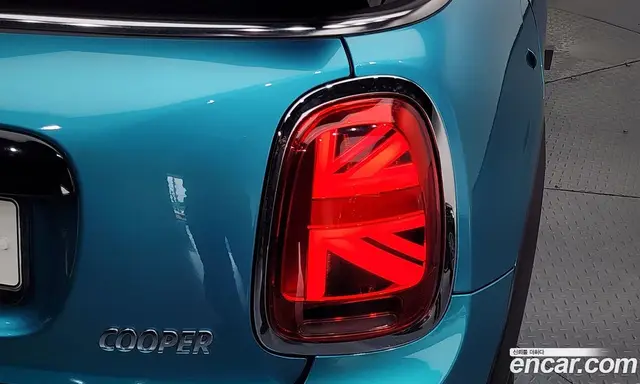Mini Cooper Convertible 2021 1.5 автомат (гидро), миниатюра 9 Mini Cooper Convertible 2021 1.5 автомат (гидро), миниатюра 9