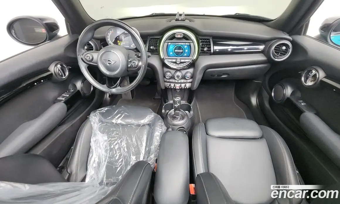 Mini Cooper Convertible 2021 1.5 автомат (гидро), фото 10 Mini Cooper Convertible 2021 1.5 автомат (гидро), фото 10
