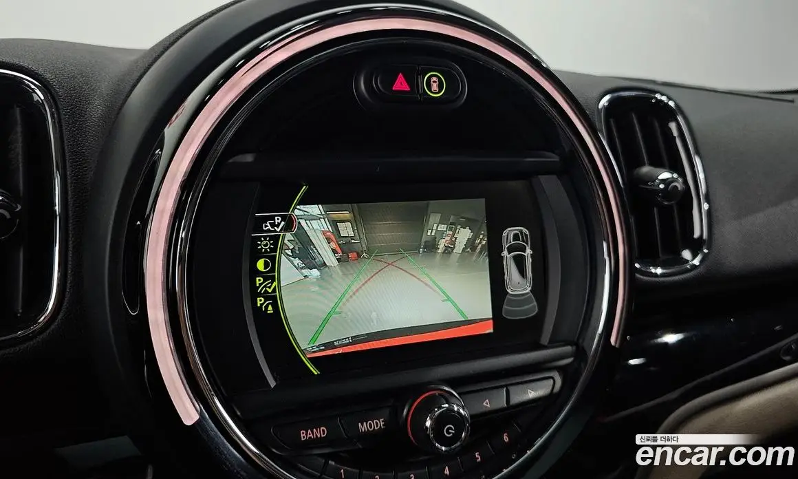 Mini Countryman 2017 2.0 автомат (гидро), фото 20 Mini Countryman 2017 2.0 автомат (гидро), фото 20