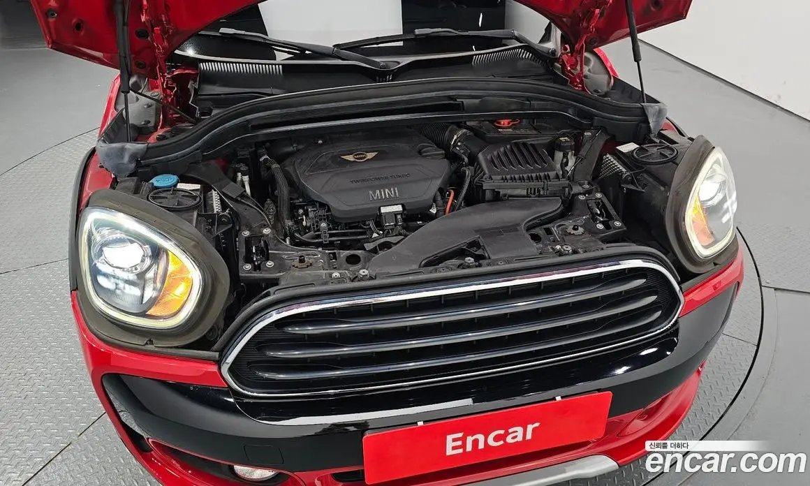 Mini Countryman 2017 2.0 автомат (гидро), фото 5 Mini Countryman 2017 2.0 автомат (гидро), фото 5