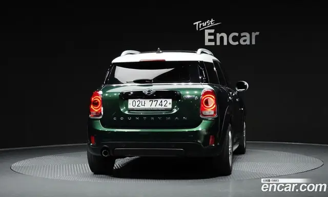 Mini Countryman 2017 2.0 автомат (гидро), миниатюра 3 Mini Countryman 2017 2.0 автомат (гидро), миниатюра 3