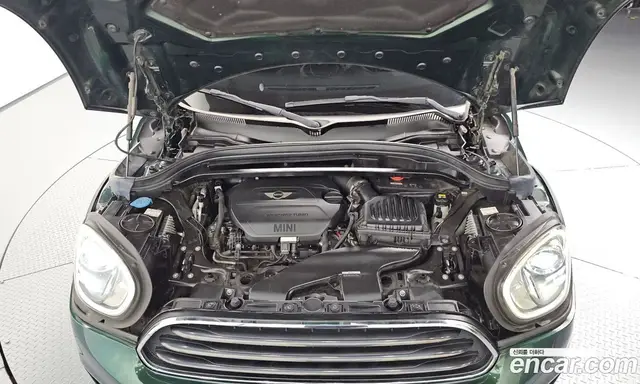 Mini Countryman 2017 2.0 автомат (гидро), миниатюра 5 Mini Countryman 2017 2.0 автомат (гидро), миниатюра 5