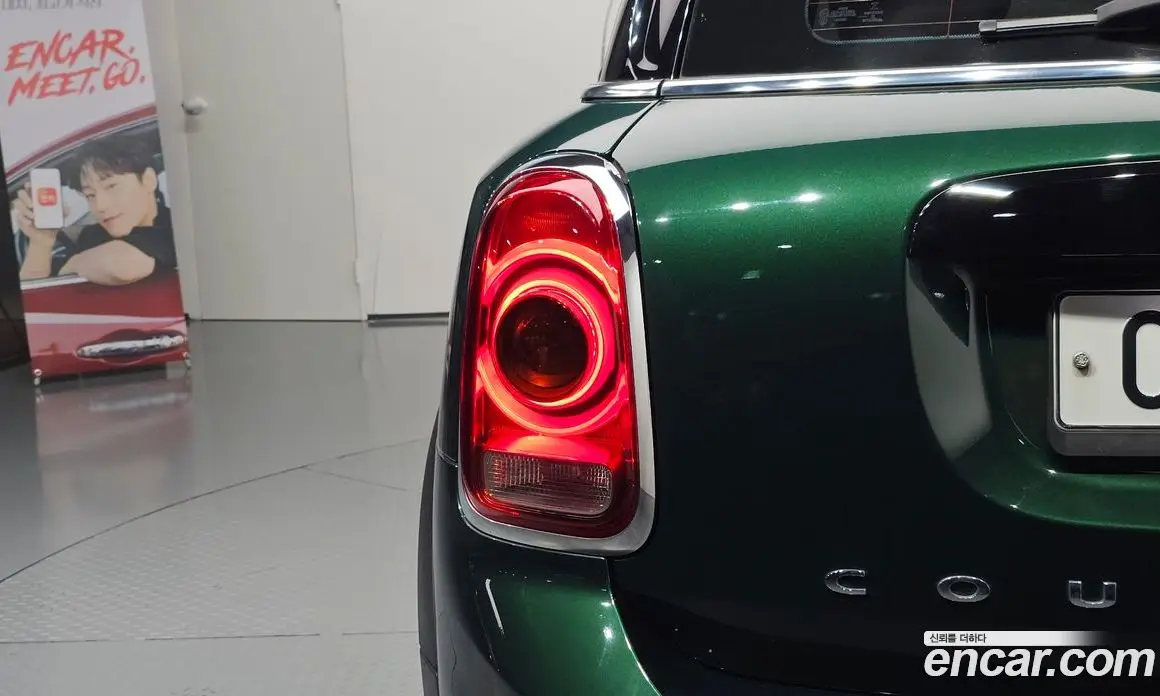 Mini Countryman 2017 2.0 автомат (гидро), фото 8 Mini Countryman 2017 2.0 автомат (гидро), фото 8