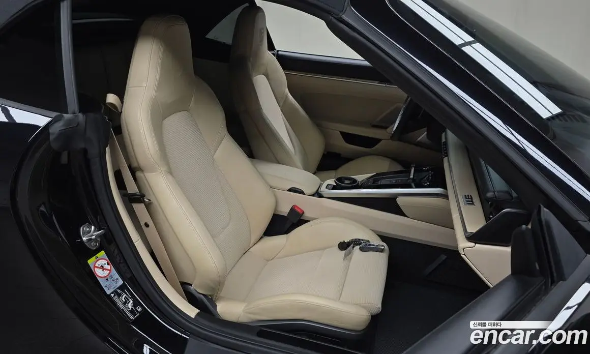Porsche 911 2021 3.7 автомат (гидро), фото 16 Porsche 911 2021 3.7 автомат (гидро), фото 16