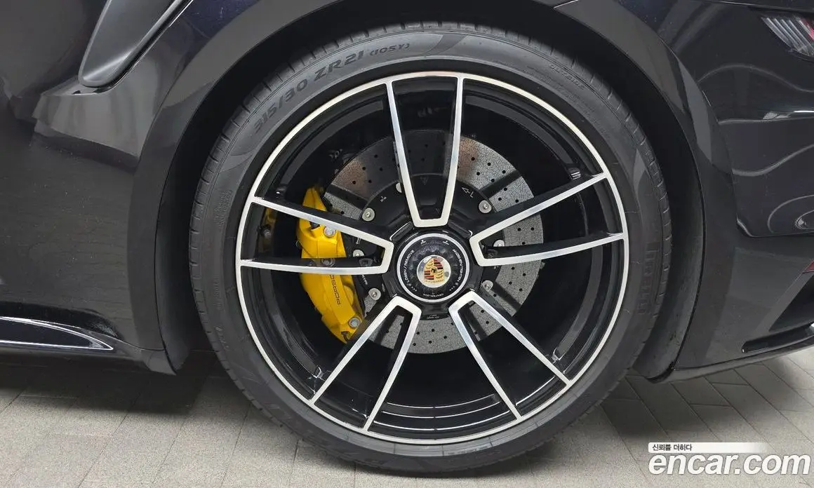 Porsche 911 2021 3.7 автомат (гидро), фото 7 Porsche 911 2021 3.7 автомат (гидро), фото 7