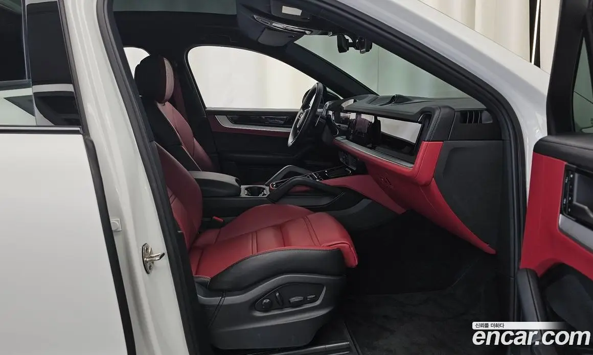 Porsche Cayenne 2023 3.0 автомат (гидро), фото 17 Porsche Cayenne 2023 3.0 автомат (гидро), фото 17