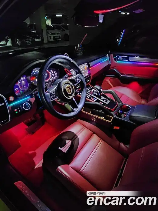 Porsche Cayenne 2023 3.0 автомат (гидро), фото 12