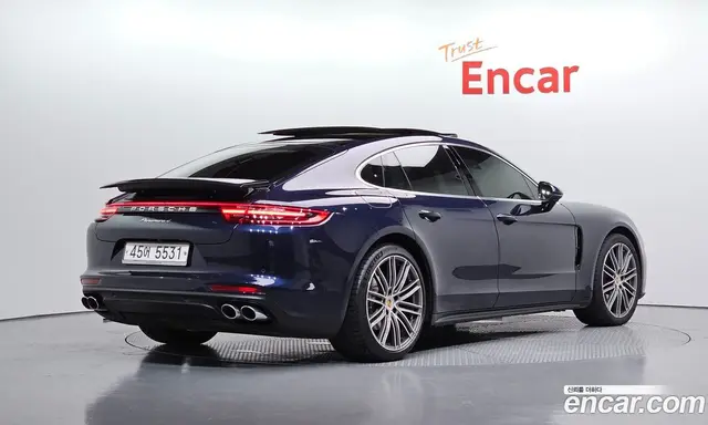 Porsche Panamera, 2019, 94 570 км