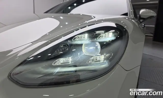 Porsche Panamera 2022 2.9 автомат (гидро), миниатюра 8