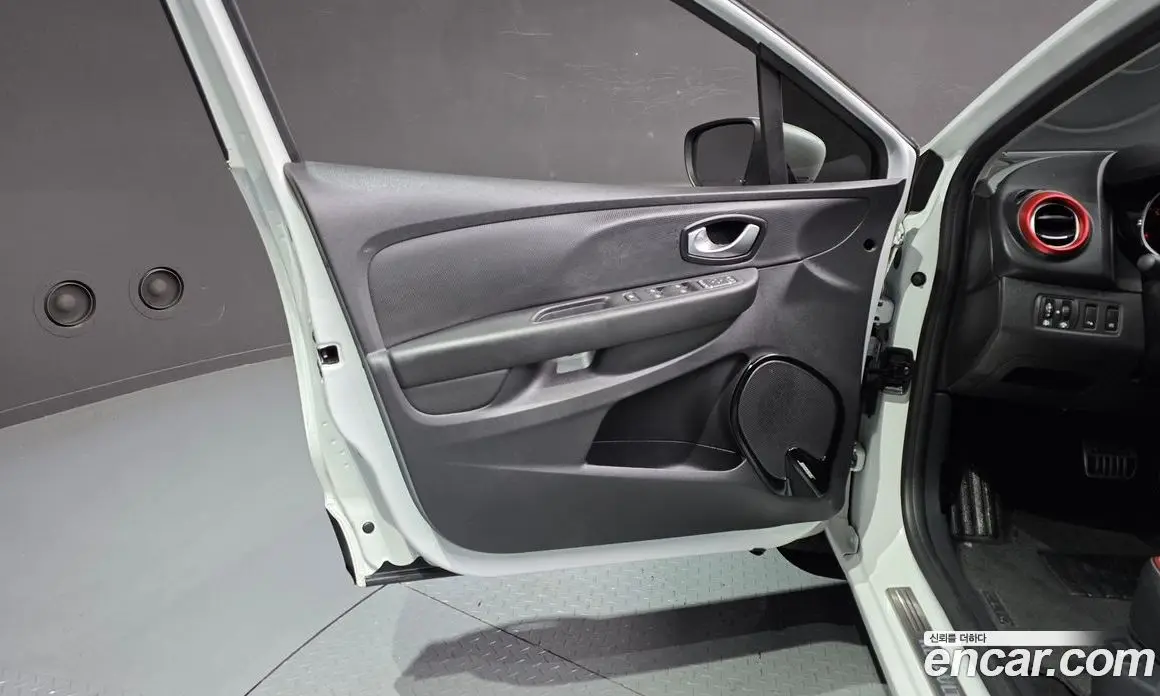 Renault (Samsung) Cilo 2018 1.5 автомат (гидро), фото 14