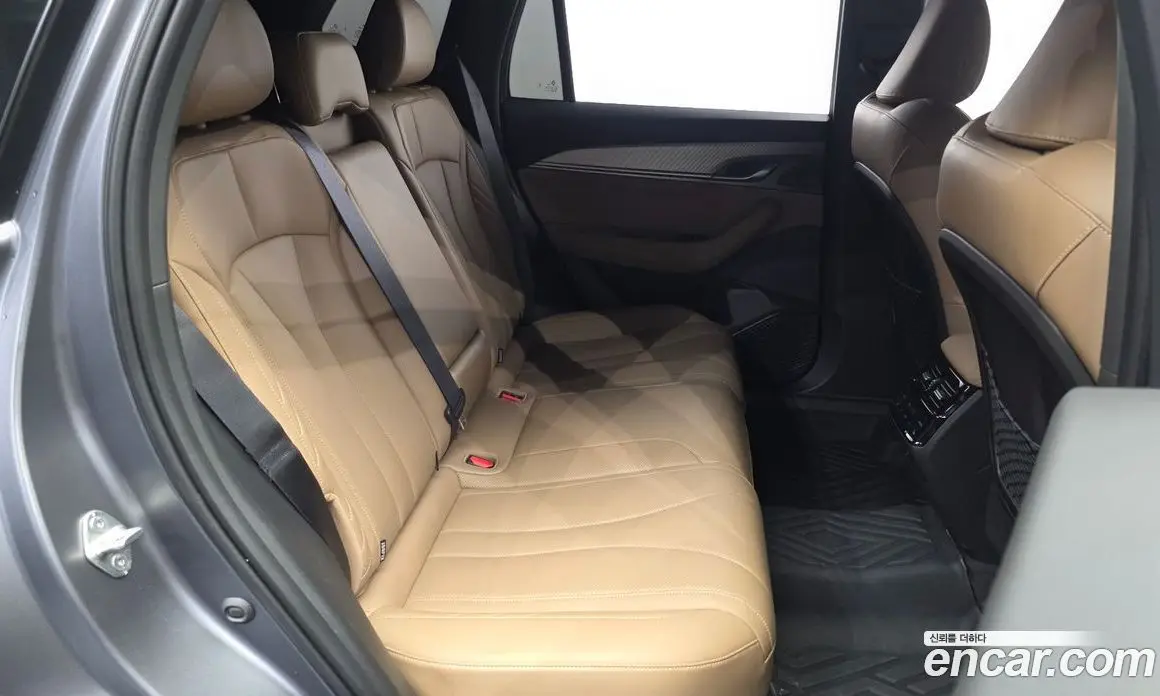 Renault (Samsung) Grand Koleos 2025 2.0 автомат (гидро), фото 17 Renault (Samsung) Grand Koleos 2025 2.0 автомат (гидро), фото 17