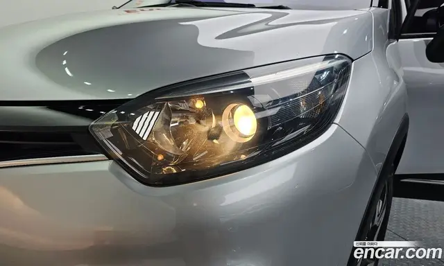 Renault (Samsung) QM3 2014 1.5 автомат (гидро), миниатюра 8 Renault (Samsung) QM3 2014 1.5 автомат (гидро), миниатюра 8