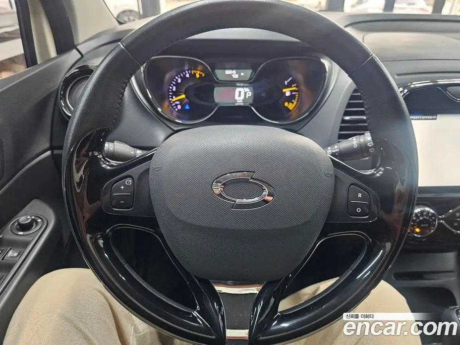 Renault (Samsung) QM3 2014 1.5 автомат (гидро), фото 11 Renault (Samsung) QM3 2014 1.5 автомат (гидро), фото 11