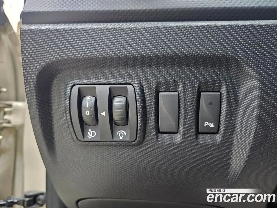 Renault (Samsung) QM3 2014 1.5 автомат (гидро), фото 12 Renault (Samsung) QM3 2014 1.5 автомат (гидро), фото 12