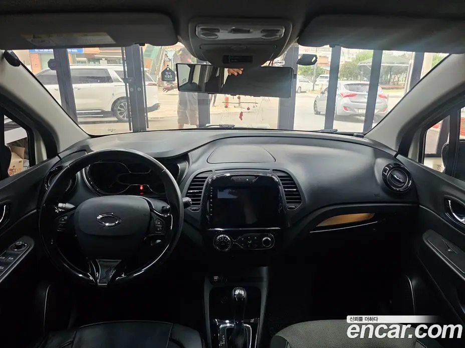 Renault (Samsung) QM3 2014 1.5 автомат (гидро), фото 8 Renault (Samsung) QM3 2014 1.5 автомат (гидро), фото 8