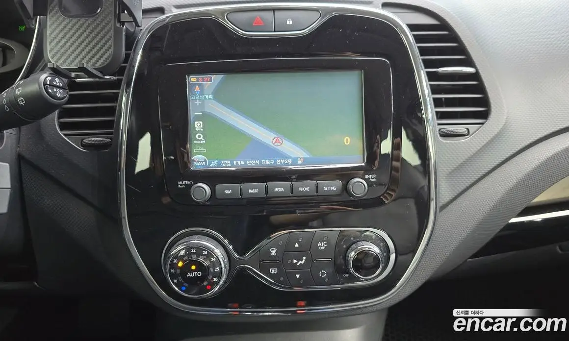 Renault (Samsung) QM3 2016 1.5 автомат (гидро), фото 18 Renault (Samsung) QM3 2016 1.5 автомат (гидро), фото 18
