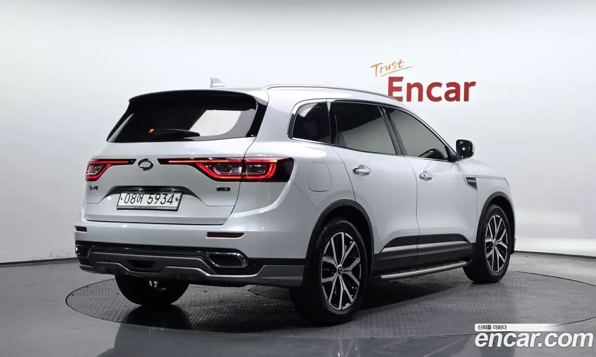 Renault (Samsung) QM6 2019 2.0 автомат (гидро), фото 1 Renault (Samsung) QM6 2019 2.0 автомат (гидро), фото 1