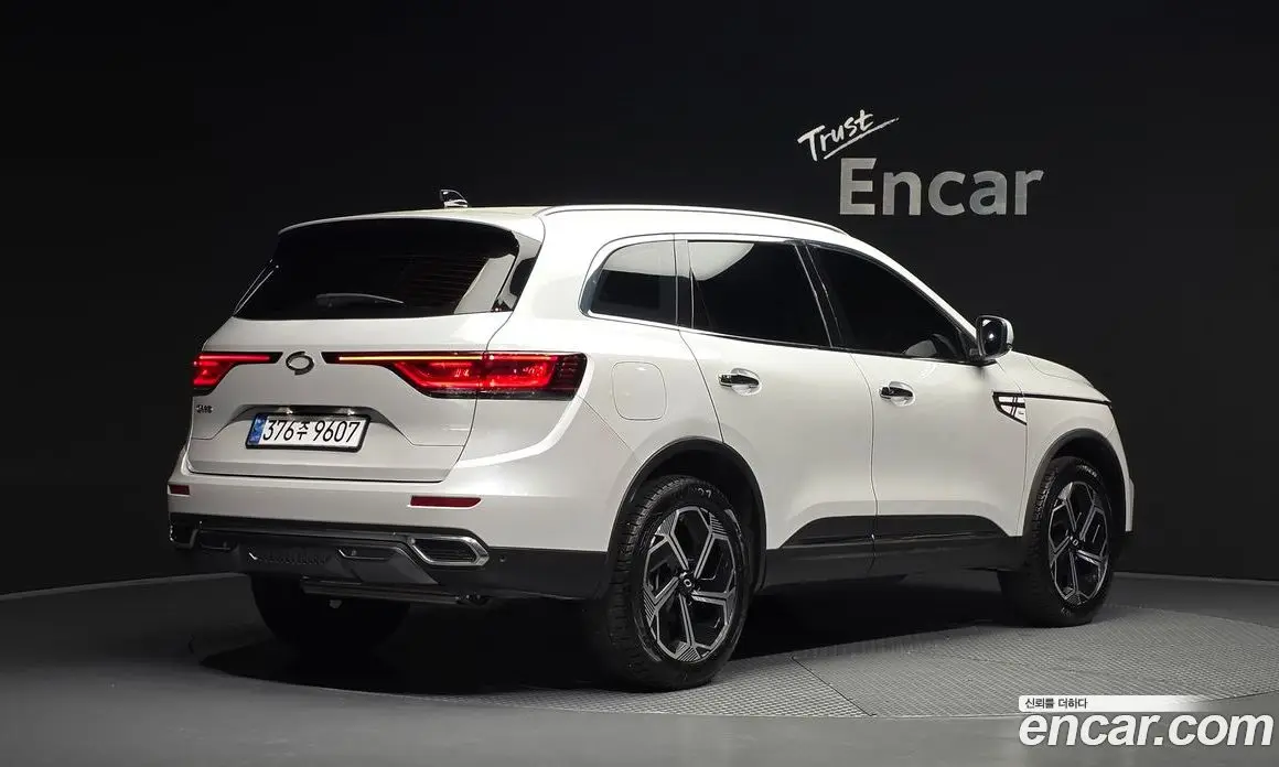 Renault (Samsung) QM6 2023 2.0 автомат (гидро), фото 2 Renault (Samsung) QM6 2023 2.0 автомат (гидро), фото 2