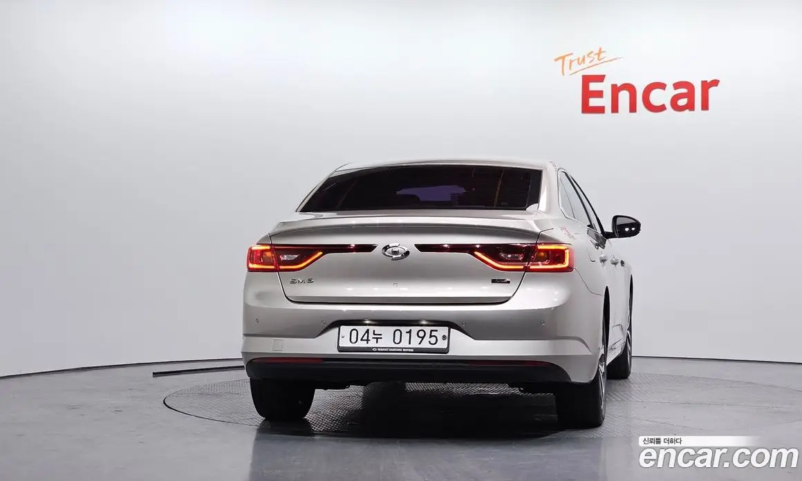Renault (Samsung) SM6 2016 2.0 автомат (гидро), фото 4 Renault (Samsung) SM6 2016 2.0 автомат (гидро), фото 4