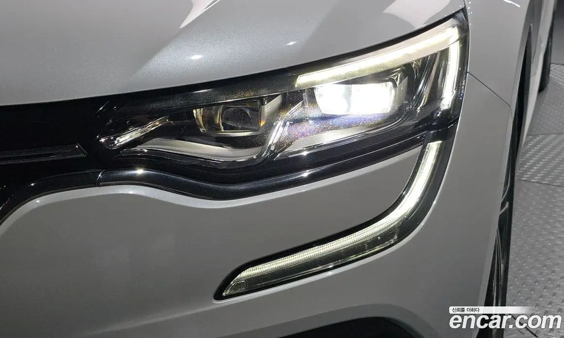 Renault (Samsung) SM6 2019 2.0 автомат (гидро), фото 8 Renault (Samsung) SM6 2019 2.0 автомат (гидро), фото 8