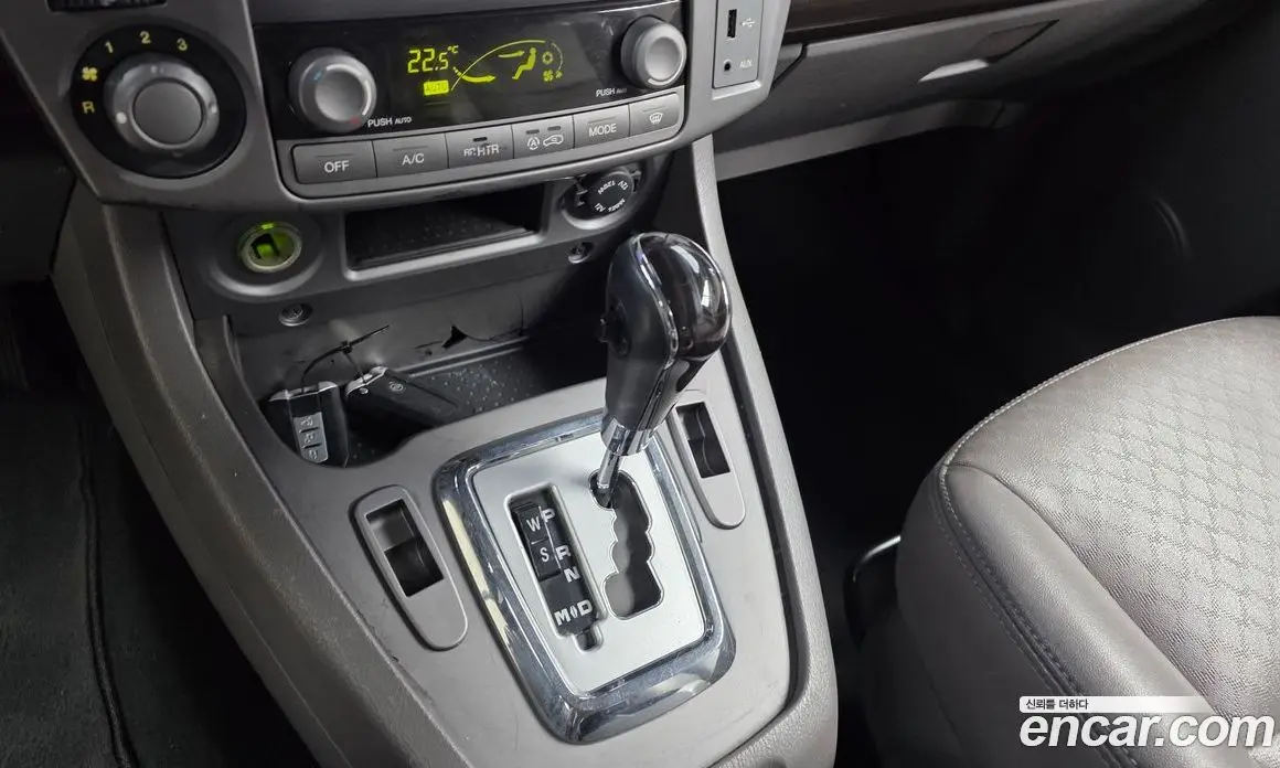 SsangYong Korando 2015 2.2 автомат (гидро), фото 12