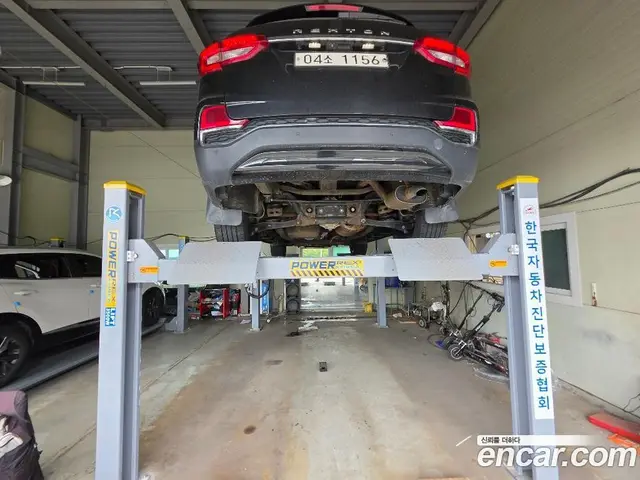SsangYong Rexton 2017 2.2 автомат (гидро), миниатюра 2