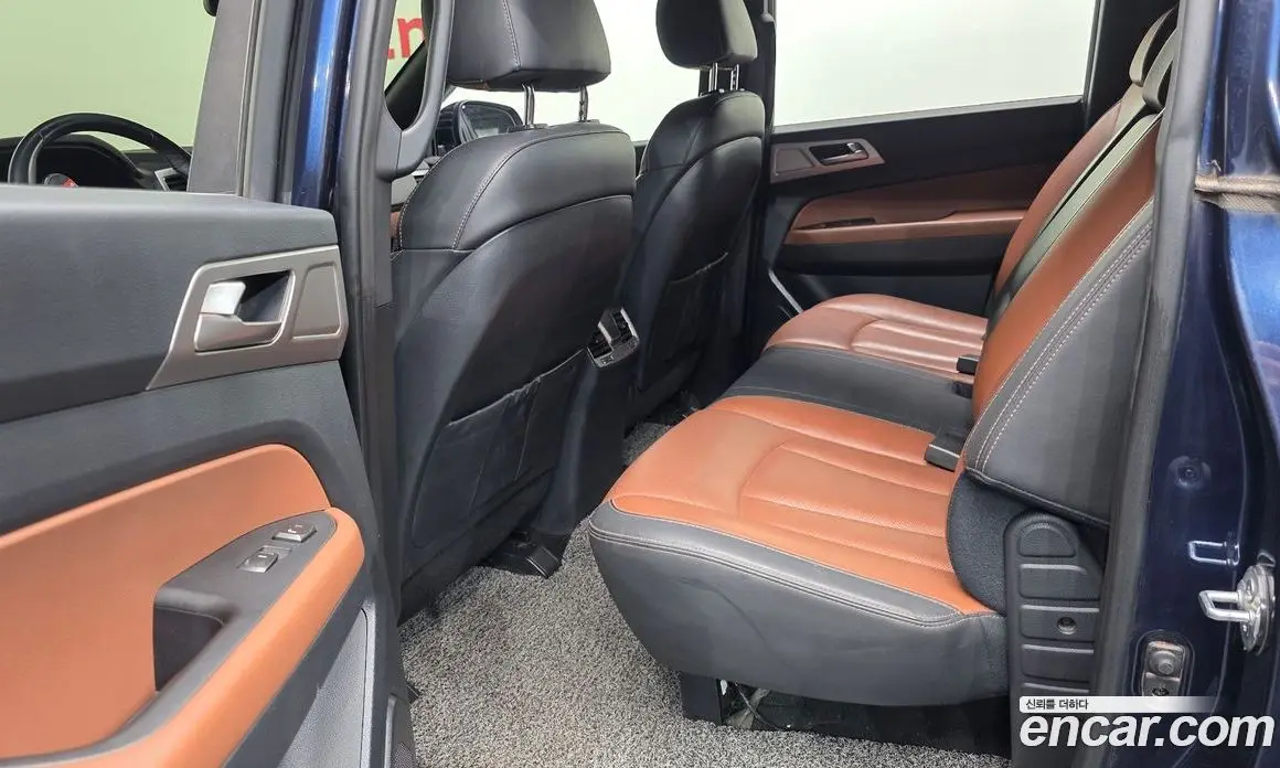 SsangYong Rexton 2018 2.2 автомат (гидро), фото 18