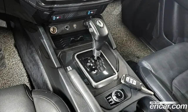 SsangYong Rexton 2019 2.2 автомат (гидро), миниатюра 12