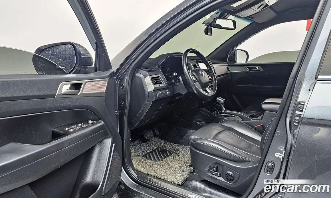 SsangYong Rexton 2019 2.2 автомат (гидро), фото 13