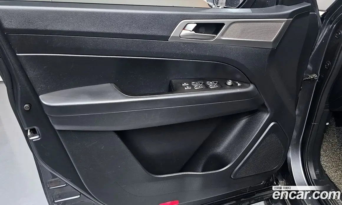 SsangYong Rexton 2019 2.2 автомат (гидро), фото 14