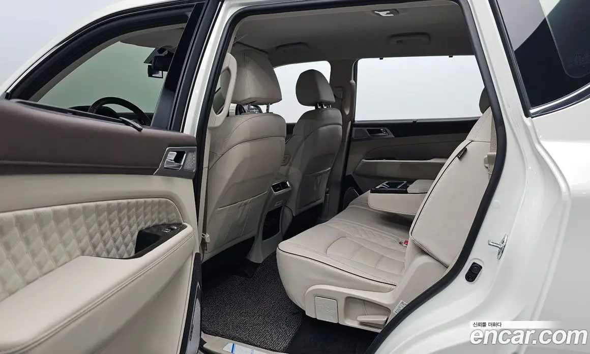SsangYong Rexton 2021 2.2 автомат (гидро), фото 17 SsangYong Rexton 2021 2.2 автомат (гидро), фото 17