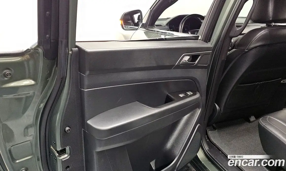 SsangYong Rexton 2022 2.2 автомат (гидро), фото 14 SsangYong Rexton 2022 2.2 автомат (гидро), фото 14