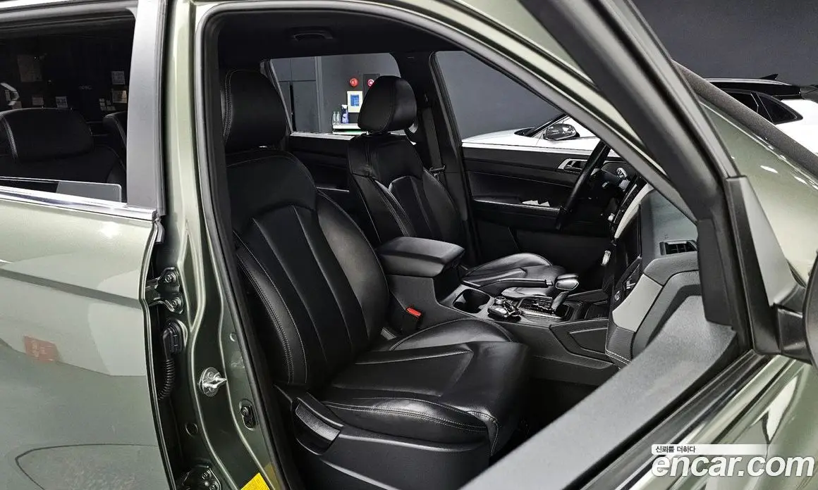 SsangYong Rexton 2022 2.2 автомат (гидро), фото 16 SsangYong Rexton 2022 2.2 автомат (гидро), фото 16