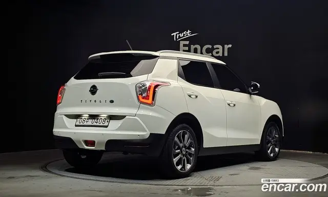 SsangYong TIBOLI 2015 1.6 автомат (гидро), миниатюра 2