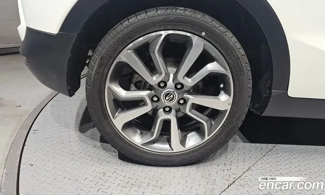 SsangYong TIBOLI 2015 1.6 автомат (гидро), миниатюра 5