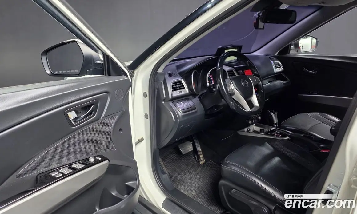 SsangYong TIBOLI 2016 1.6 автомат (гидро), фото 13