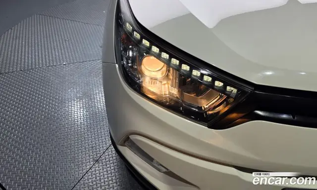 SsangYong TIBOLI 2016 1.6 автомат (гидро), миниатюра 8