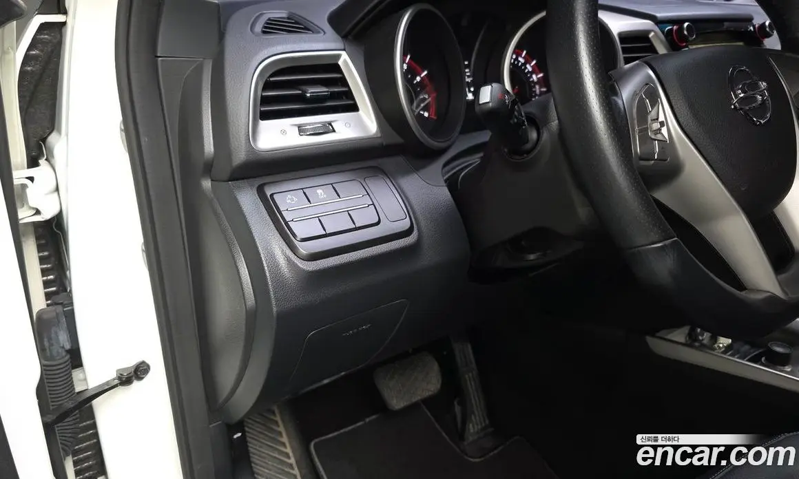 SsangYong TIBOLI 2016 1.6 автомат (гидро), фото 13 SsangYong TIBOLI 2016 1.6 автомат (гидро), фото 13